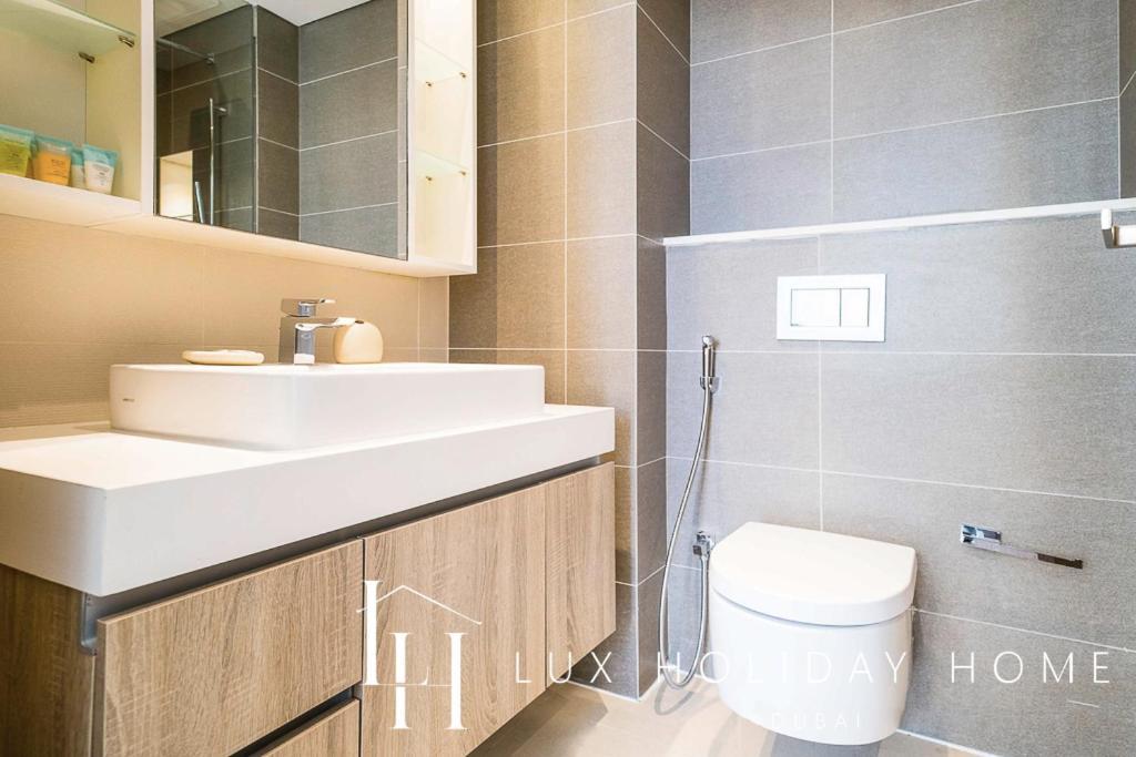 Lux Contemporary Suite With Full Marina View 6 ドバイ エクステリア 写真